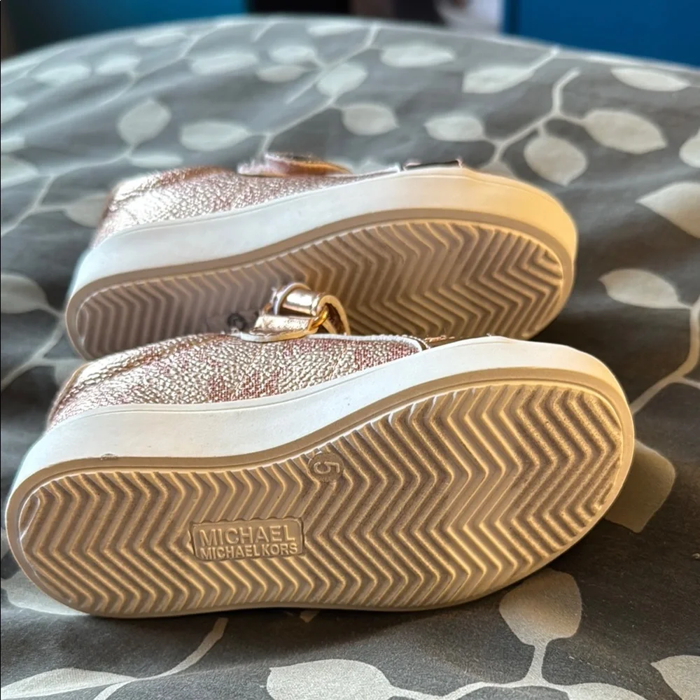 NWT Michael Kors Baby Rose Gold Metallic Sneakers -new with tags - Picture 7 of 7